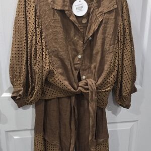 Puro Lino Brown Button-Up Pant Set with Eyelet Sleeves & Pants